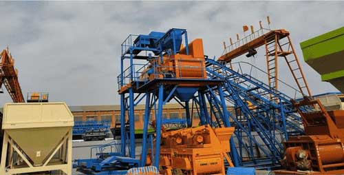AGICO mobile concrete batching plant with integrated chassis