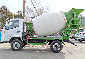 3 cubic meters mini concrete truck